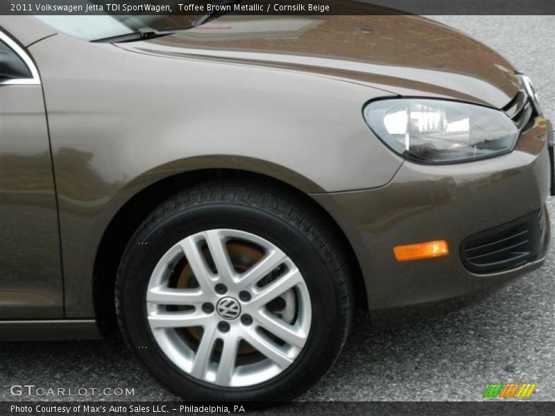 Toffee Brown Metallic / Cornsilk Beige 2011 Volkswagen Jetta TDI SportWagen