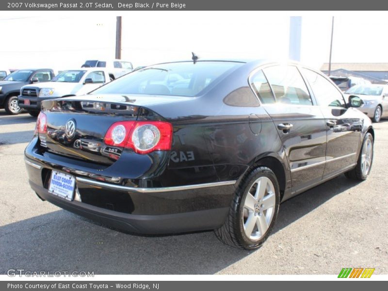 Deep Black / Pure Beige 2007 Volkswagen Passat 2.0T Sedan