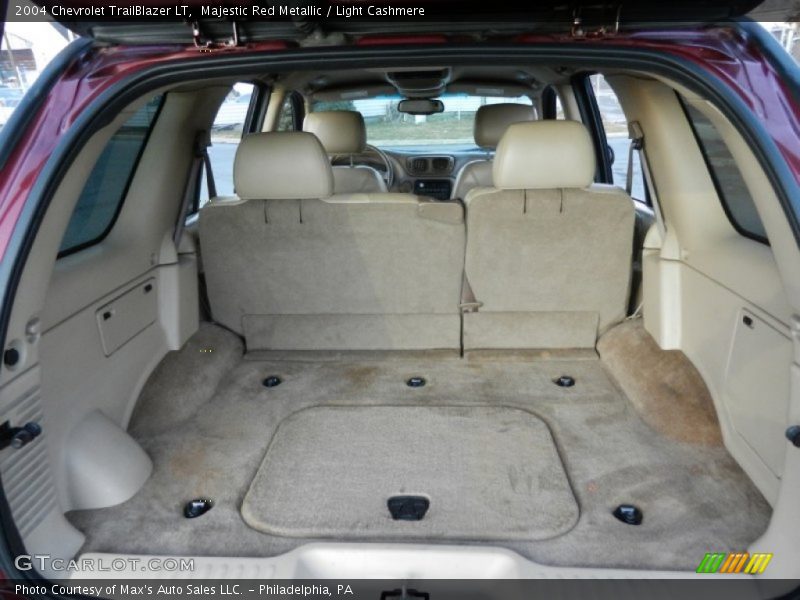 Majestic Red Metallic / Light Cashmere 2004 Chevrolet TrailBlazer LT