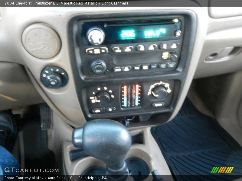 Majestic Red Metallic / Light Cashmere 2004 Chevrolet TrailBlazer LT