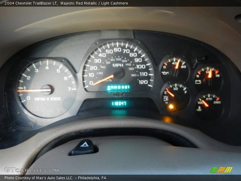 Majestic Red Metallic / Light Cashmere 2004 Chevrolet TrailBlazer LT