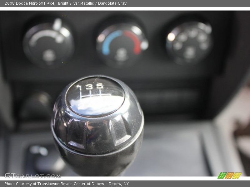  2008 Nitro SXT 4x4 6 Speed Manual Shifter