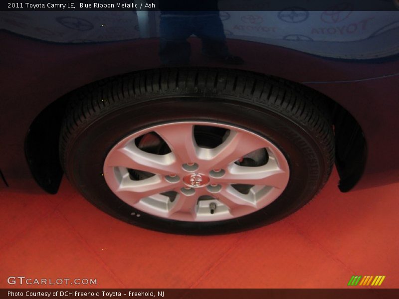 Blue Ribbon Metallic / Ash 2011 Toyota Camry LE