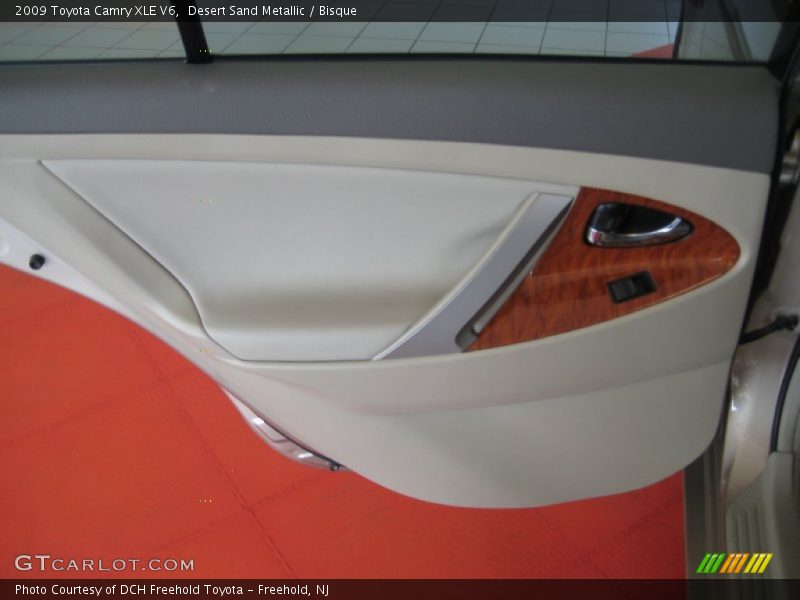 Desert Sand Metallic / Bisque 2009 Toyota Camry XLE V6