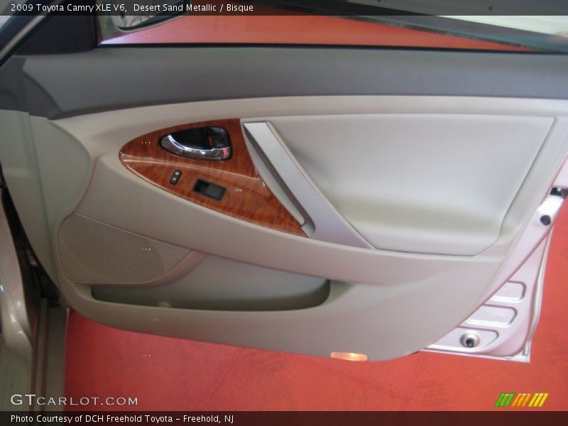 Desert Sand Metallic / Bisque 2009 Toyota Camry XLE V6