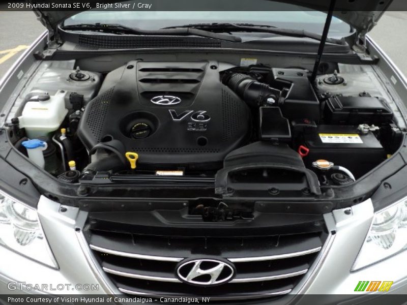 Bright Silver / Gray 2009 Hyundai Sonata SE V6