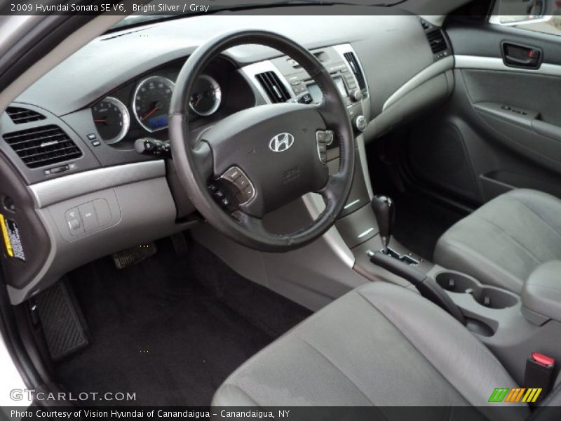 Gray Interior - 2009 Sonata SE V6 