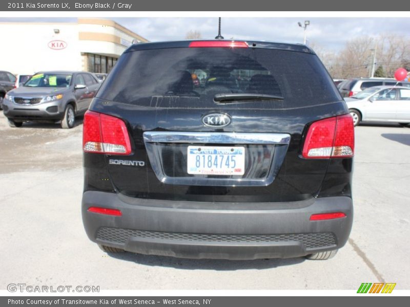 Ebony Black / Gray 2011 Kia Sorento LX