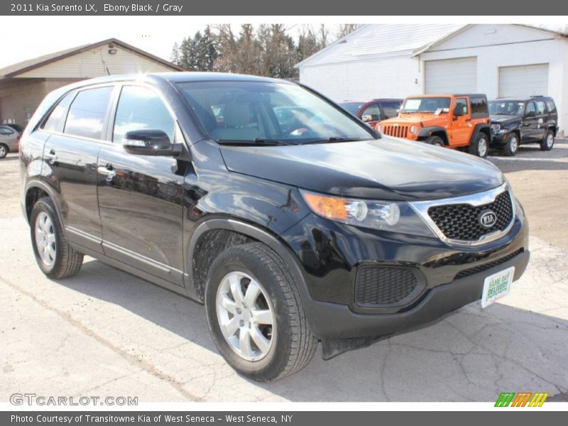 Ebony Black / Gray 2011 Kia Sorento LX