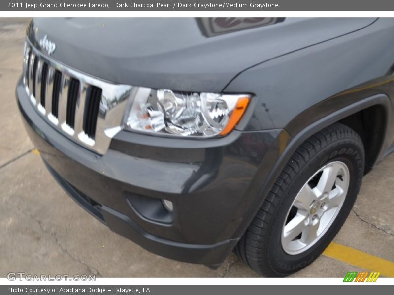Dark Charcoal Pearl / Dark Graystone/Medium Graystone 2011 Jeep Grand Cherokee Laredo
