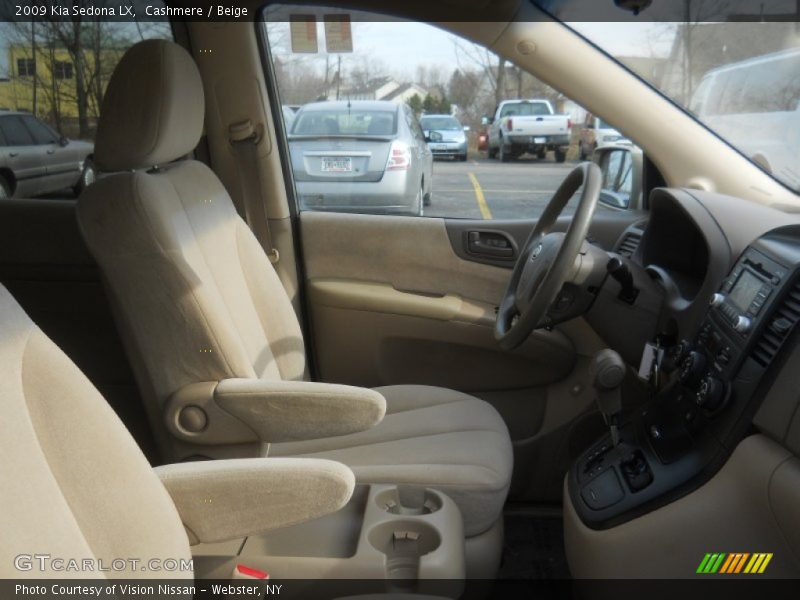 Cashmere / Beige 2009 Kia Sedona LX
