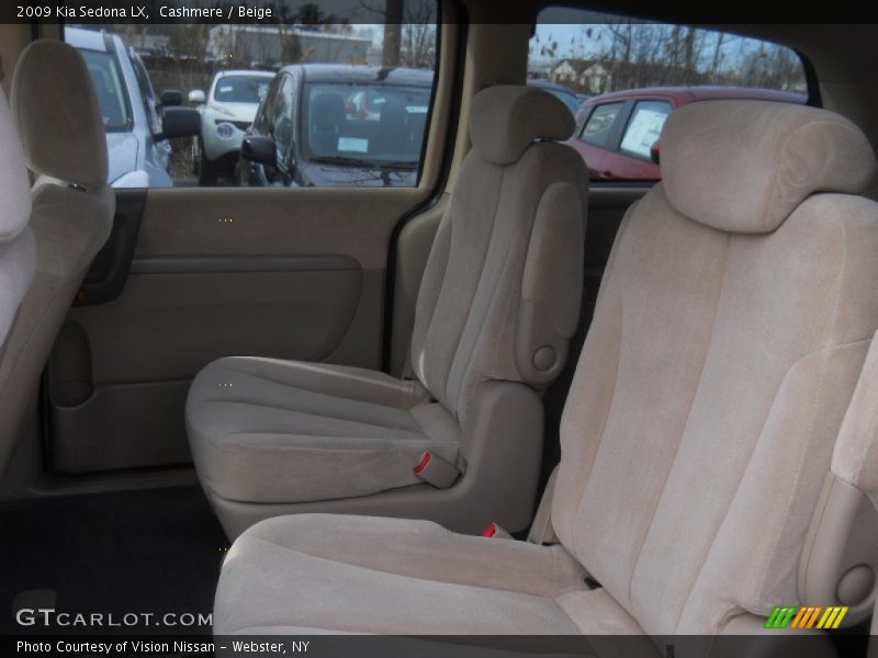 Cashmere / Beige 2009 Kia Sedona LX