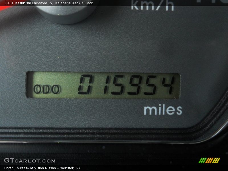 Kalapana Black / Black 2011 Mitsubishi Endeavor LS