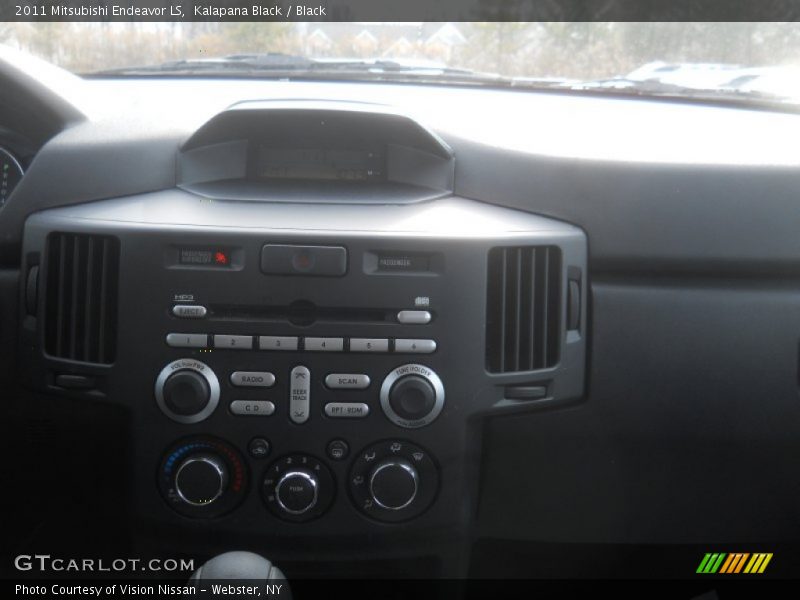 Kalapana Black / Black 2011 Mitsubishi Endeavor LS