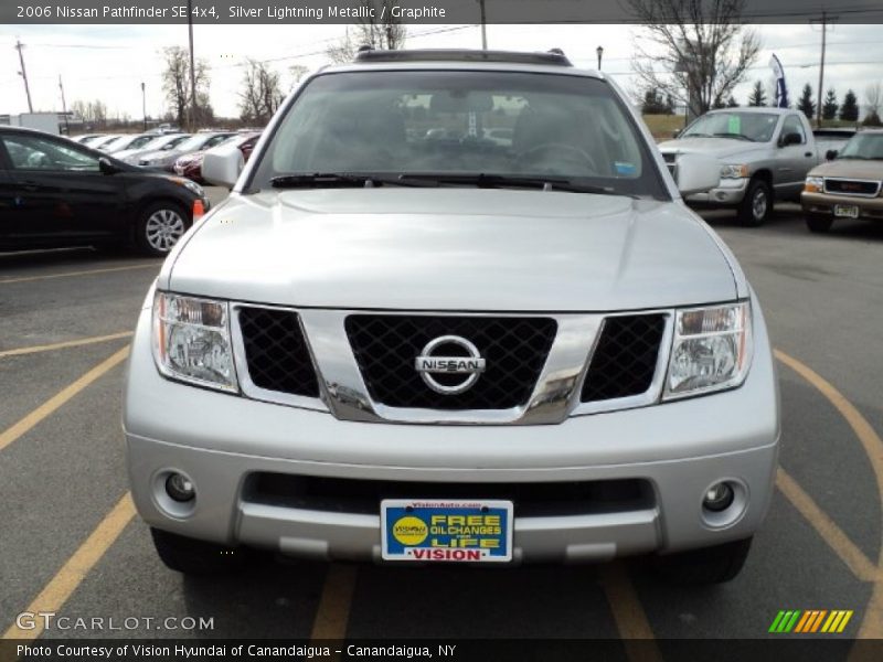 Silver Lightning Metallic / Graphite 2006 Nissan Pathfinder SE 4x4