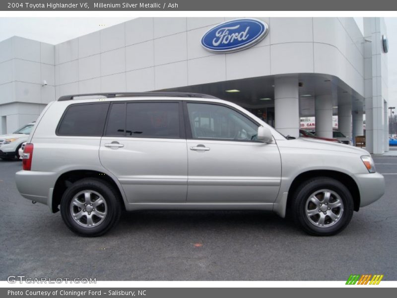 Millenium Silver Metallic / Ash 2004 Toyota Highlander V6