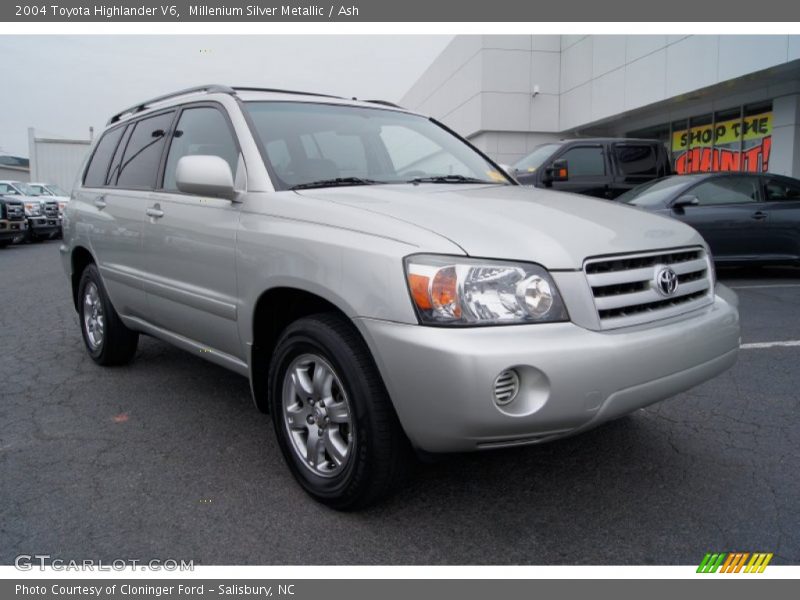 Millenium Silver Metallic / Ash 2004 Toyota Highlander V6