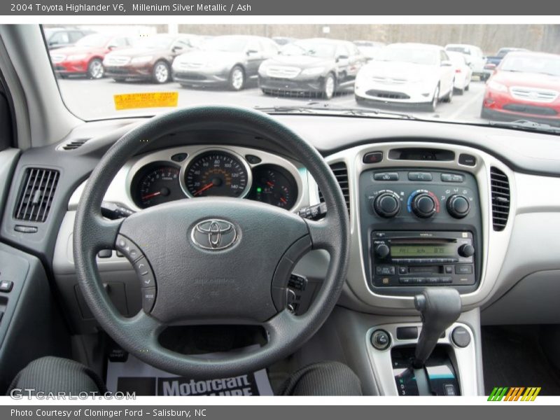 Millenium Silver Metallic / Ash 2004 Toyota Highlander V6