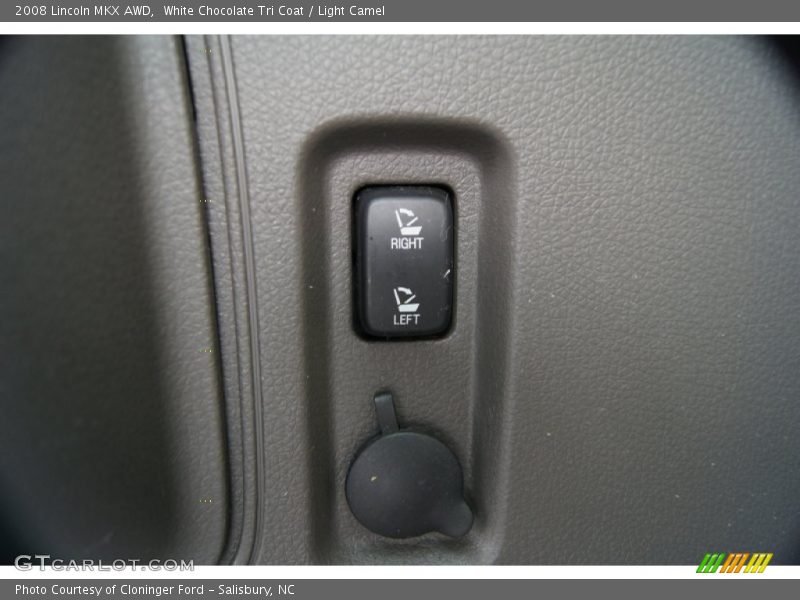 White Chocolate Tri Coat / Light Camel 2008 Lincoln MKX AWD
