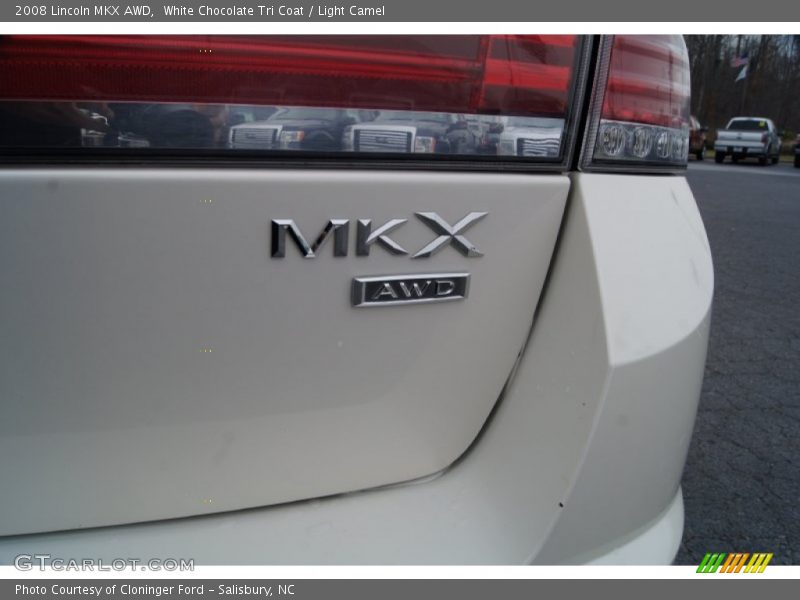 White Chocolate Tri Coat / Light Camel 2008 Lincoln MKX AWD