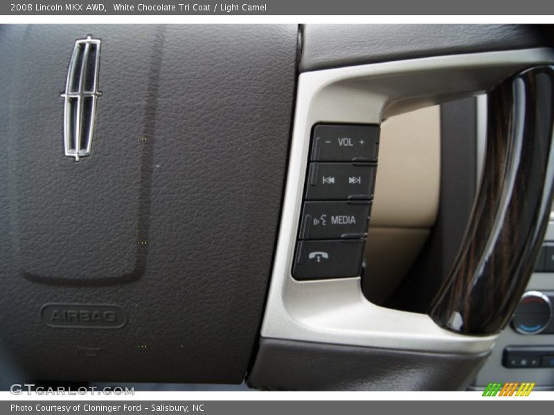 White Chocolate Tri Coat / Light Camel 2008 Lincoln MKX AWD