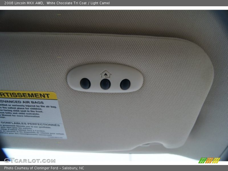 White Chocolate Tri Coat / Light Camel 2008 Lincoln MKX AWD
