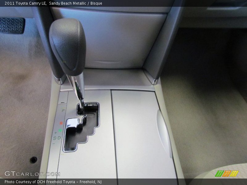 Sandy Beach Metallic / Bisque 2011 Toyota Camry LE