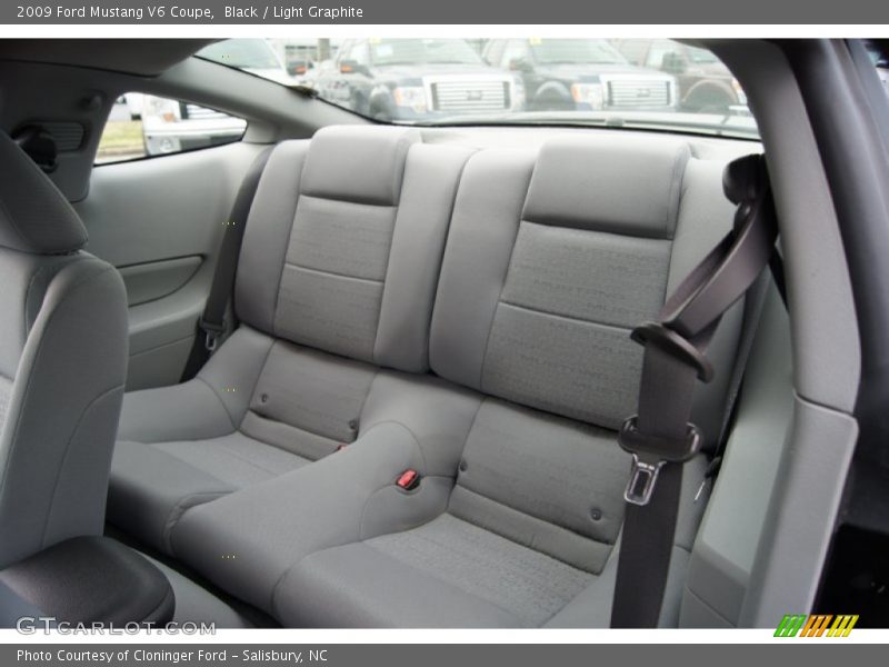  2009 Mustang V6 Coupe Light Graphite Interior