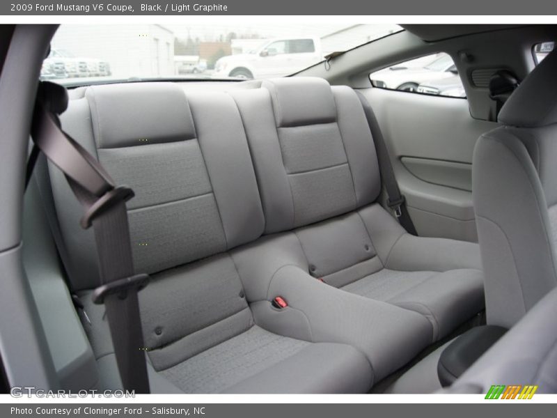  2009 Mustang V6 Coupe Light Graphite Interior