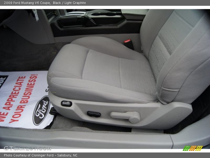 Black / Light Graphite 2009 Ford Mustang V6 Coupe