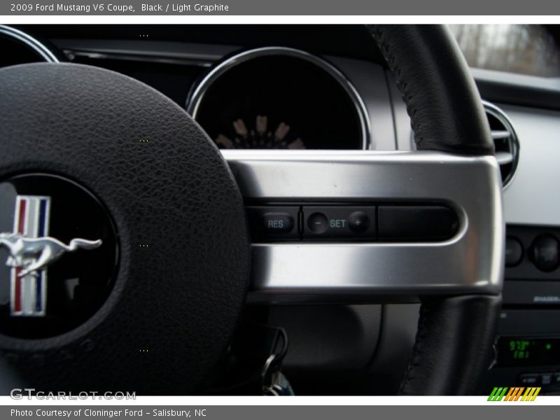 Black / Light Graphite 2009 Ford Mustang V6 Coupe