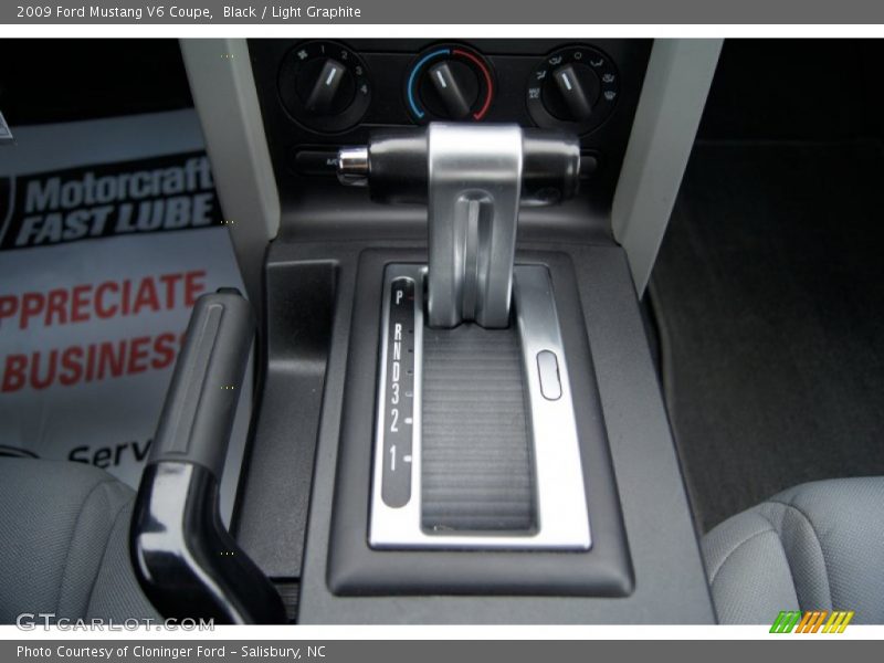  2009 Mustang V6 Coupe 5 Speed Automatic Shifter