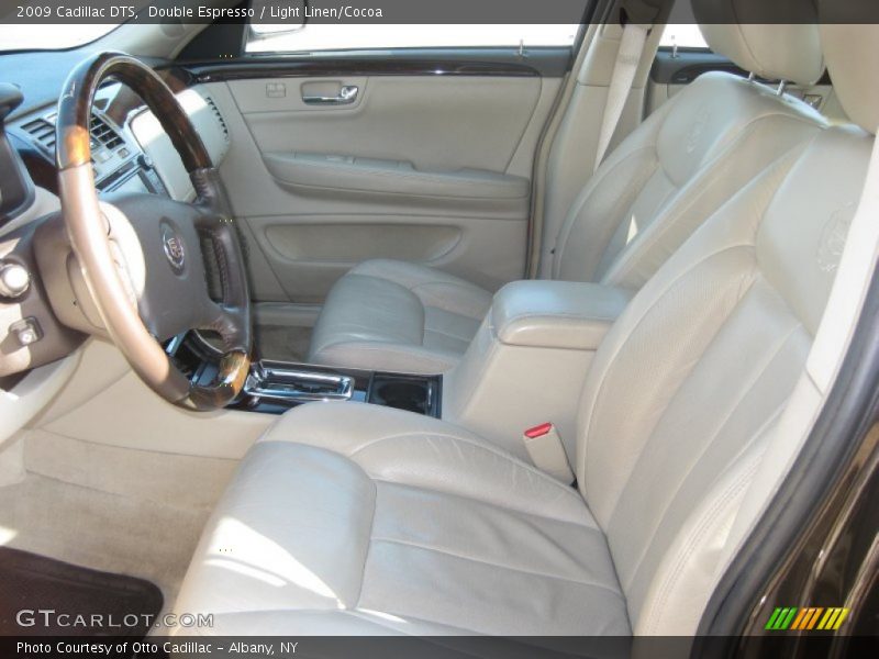 Double Espresso / Light Linen/Cocoa 2009 Cadillac DTS