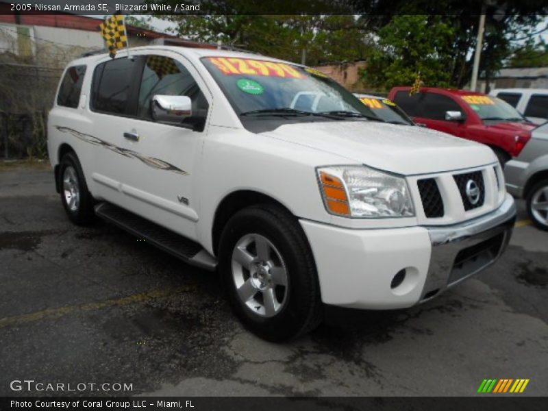 Blizzard White / Sand 2005 Nissan Armada SE