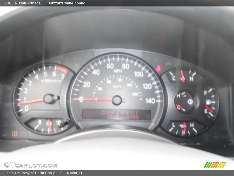 Blizzard White / Sand 2005 Nissan Armada SE