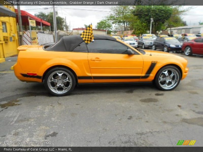 Grabber Orange / Dark Charcoal 2007 Ford Mustang V6 Deluxe Convertible