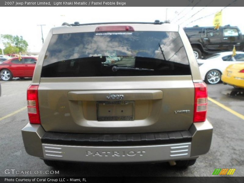 Light Khaki Metallic / Pastel Pebble Beige 2007 Jeep Patriot Limited