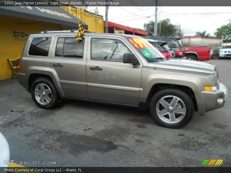 Light Khaki Metallic / Pastel Pebble Beige 2007 Jeep Patriot Limited