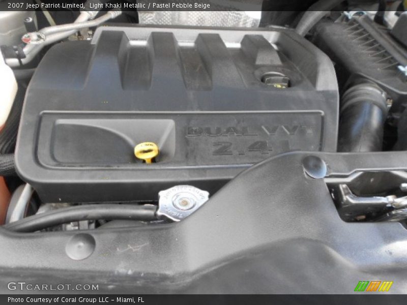 Light Khaki Metallic / Pastel Pebble Beige 2007 Jeep Patriot Limited