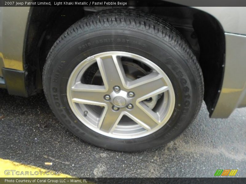 Light Khaki Metallic / Pastel Pebble Beige 2007 Jeep Patriot Limited