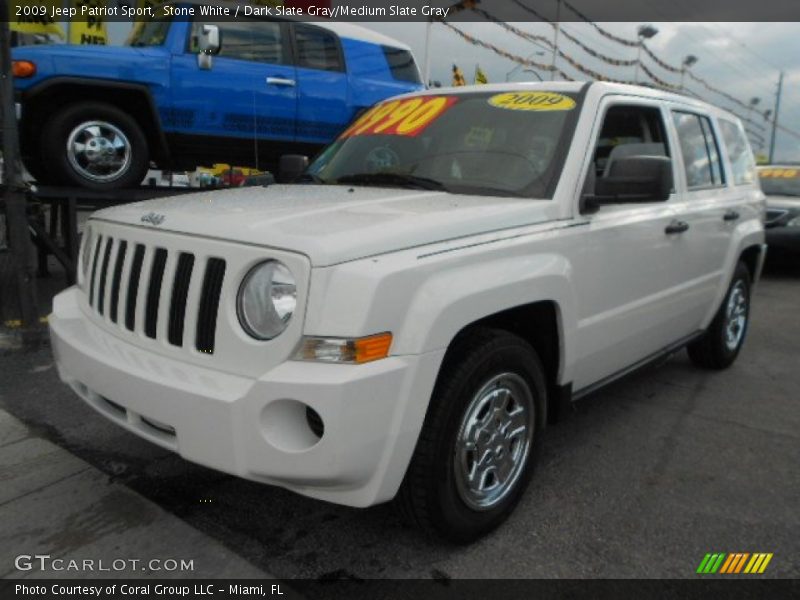 Stone White / Dark Slate Gray/Medium Slate Gray 2009 Jeep Patriot Sport