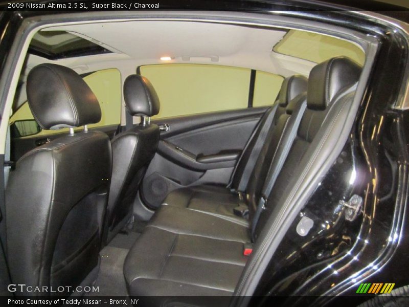 Super Black / Charcoal 2009 Nissan Altima 2.5 SL
