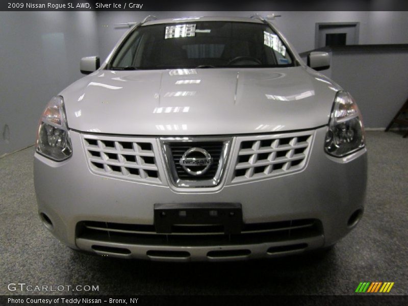 Silver Ice / Gray 2009 Nissan Rogue SL AWD