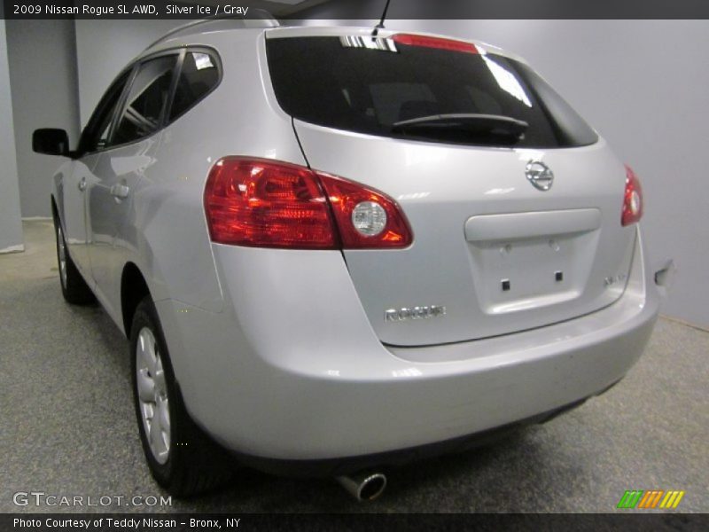 Silver Ice / Gray 2009 Nissan Rogue SL AWD