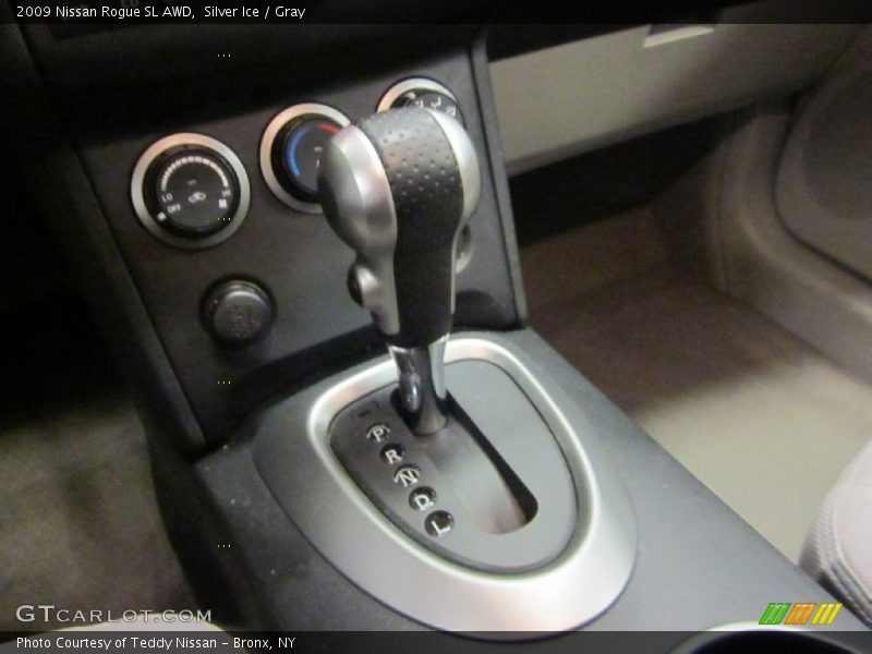 Silver Ice / Gray 2009 Nissan Rogue SL AWD