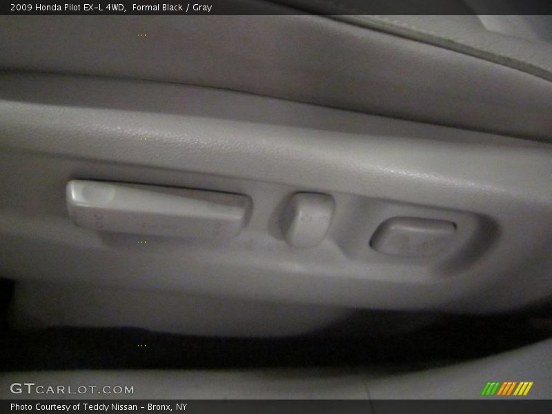 Formal Black / Gray 2009 Honda Pilot EX-L 4WD