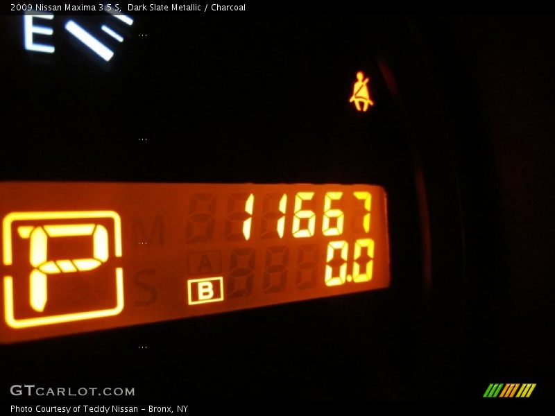 Dark Slate Metallic / Charcoal 2009 Nissan Maxima 3.5 S