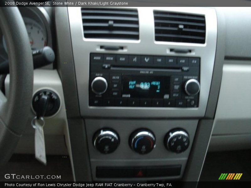 Stone White / Dark Khaki/Light Graystone 2008 Dodge Avenger SE