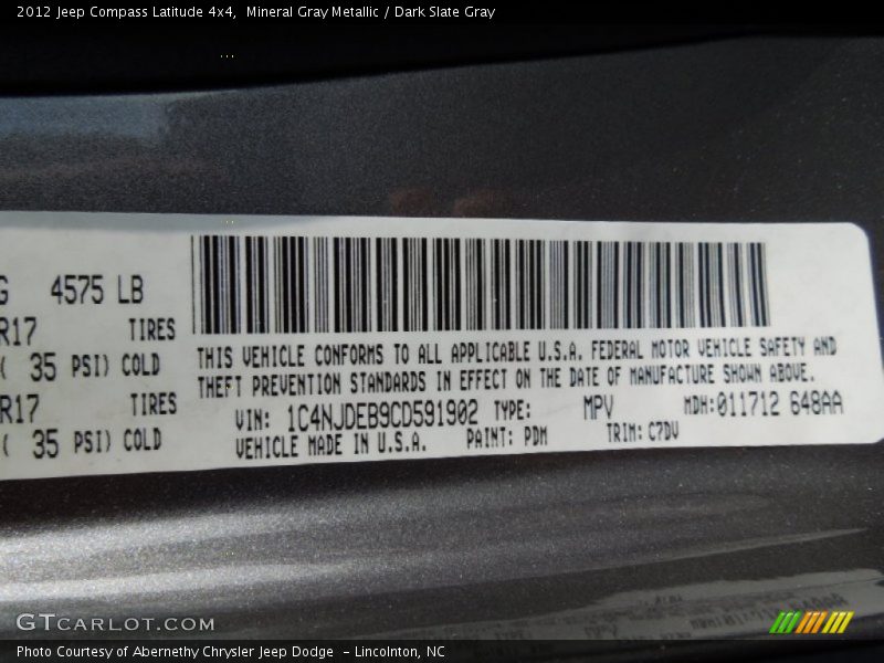 Mineral Gray Metallic / Dark Slate Gray 2012 Jeep Compass Latitude 4x4