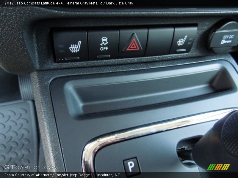 Mineral Gray Metallic / Dark Slate Gray 2012 Jeep Compass Latitude 4x4